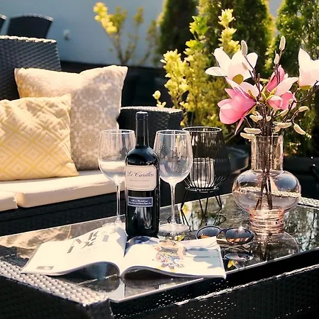 316 W Royal Tulip 200 M Do Plazy Dobruk * Kołobrzeg