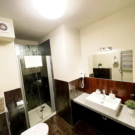 316 W Royal Tulip 200 M Do Plazy Dobruk * Kołobrzeg